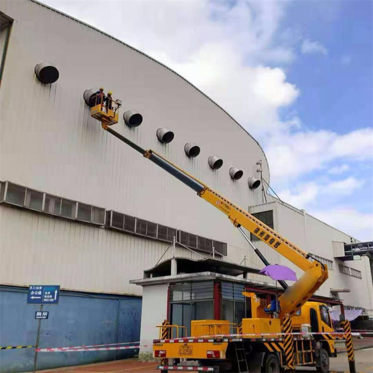 曲阜高空作业车出租服务：专业广告牌安装解决方案