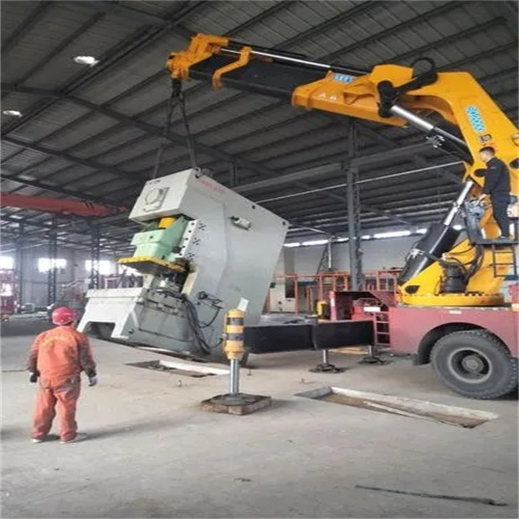 曲阜80吨折臂吊车出租附近电话