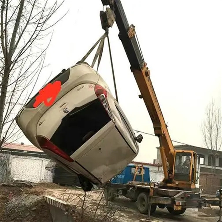 曲阜随时待命，吊车24小时道路救援服务全解析